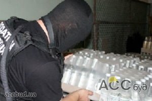 За 7 месяцев в Украине изъято нелегального спирта на сумму свыше 50 млн. грн.