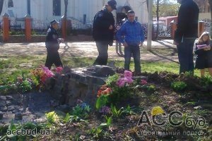 В Харькове ночью уничтожили памятный знак воинам УПА